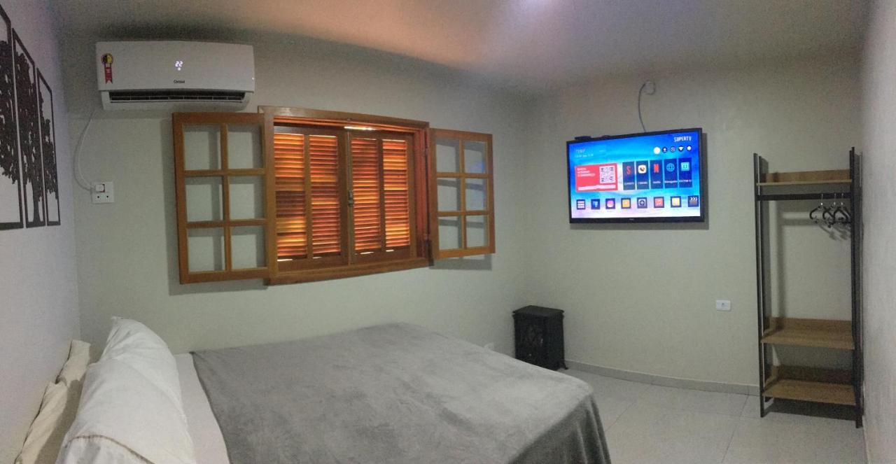 Casa De Campo Com Piscina Jaguariaíva Kültér fotó